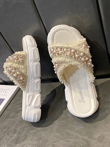 Ikdienas sieviešu čības ar 5 cm zoli un pērlēm