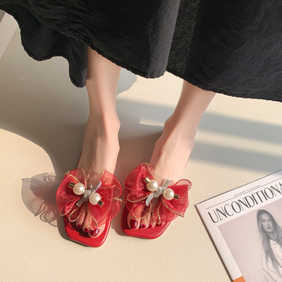 Ikdienas zemas čības ar tilla un pērļu lenti