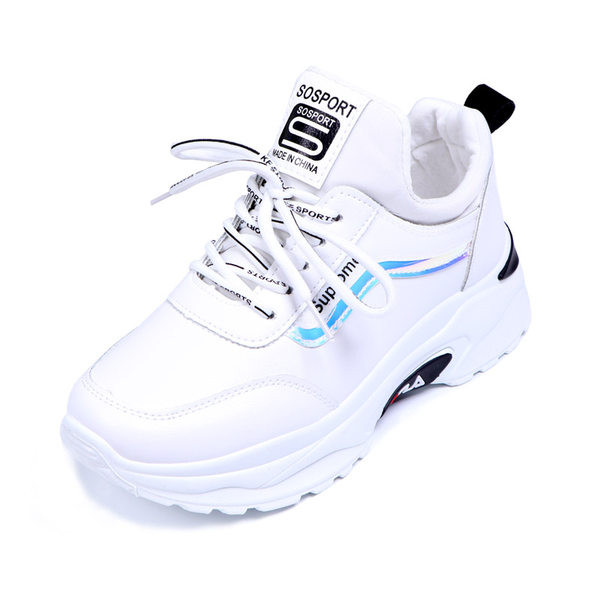 Sieviešu sporta kedas ar raupju zoli - vairāki modeļi