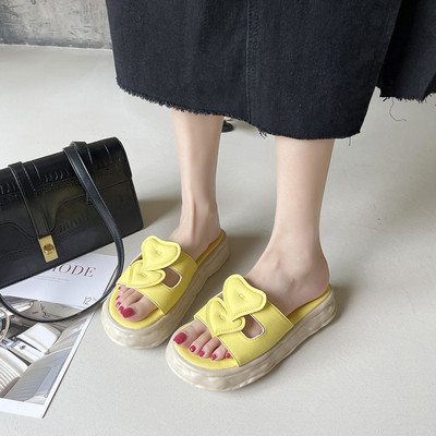 Sieviešu ādas čības ar plakanām zolēm - četrās krāsās