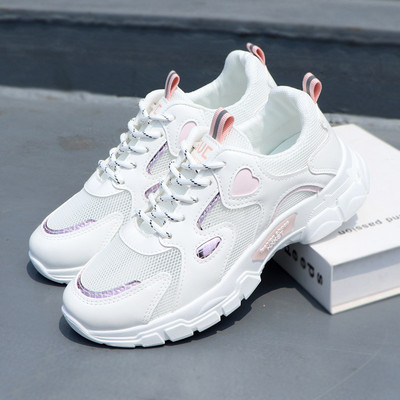 Jauns sieviešu elpojošo kedu modelis ar šņorēm - divi modeļi