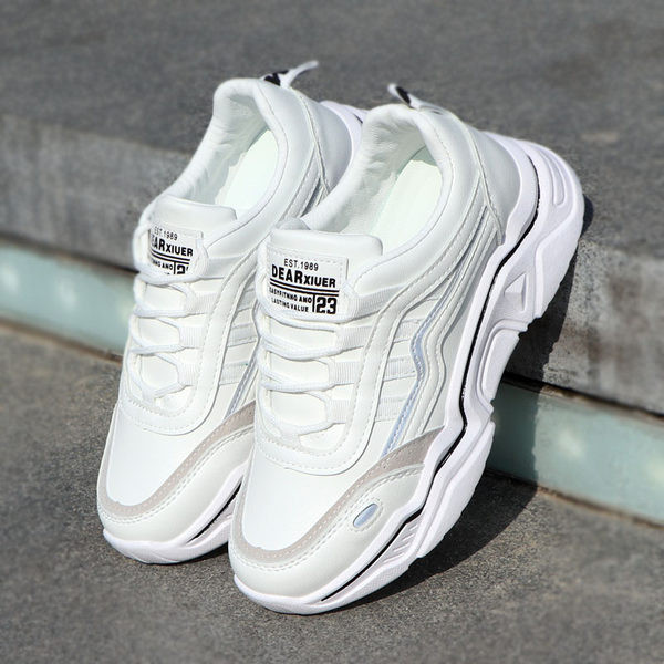 Jauns sieviešu ikdienas kedu modelis ar raupju zoli