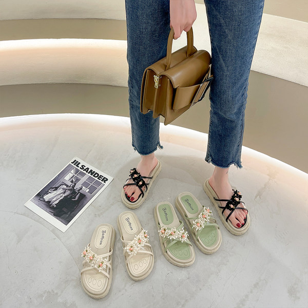 Ikdienas sieviešu čības ar silikona lencēm un 3D ziediem