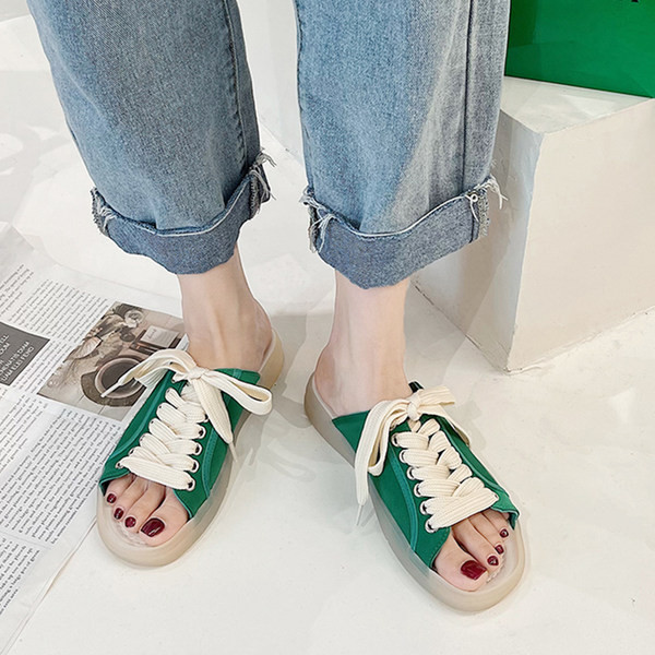 Ikdienas auduma čības un kaklasaites