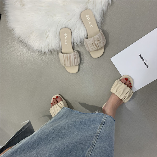 Jauns sieviešu ikdienas čību modelis no eko ādas divās krāsās