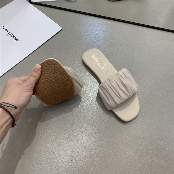 Jauns sieviešu ikdienas čību modelis no eko ādas divās krāsās