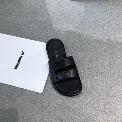 Ikdienas sieviešu čības no mākslīgās ādas - ar plakanu zoli