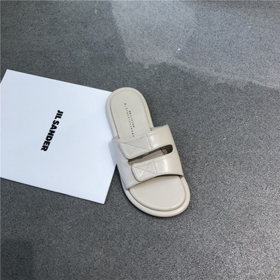 Ikdienas sieviešu čības no mākslīgās ādas - ar plakanu zoli