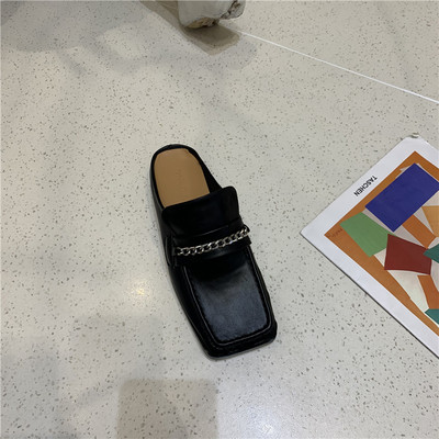 Jauns sieviešu slēgto čību modelis no mākslīgās ādas trīs krāsās