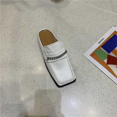 Jauns sieviešu slēgto čību modelis no mākslīgās ādas trīs krāsās