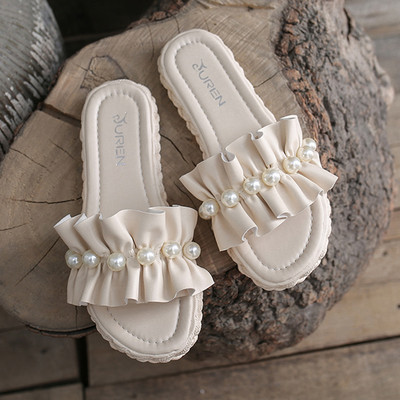 Ikdienas čības no eko ādas ar cirtām un pērlēm