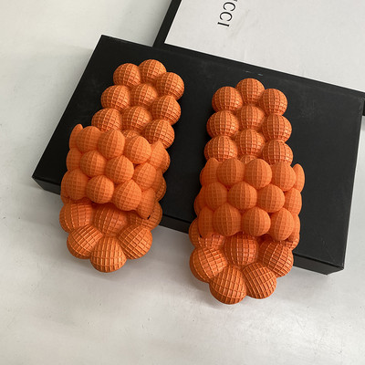 Γυναικεία καουτσούκ παπούτσια με επίπεδη σόλα