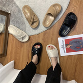 Ikdienas sieviešu čības ar krusteniskām siksnām - vairākas krāsas