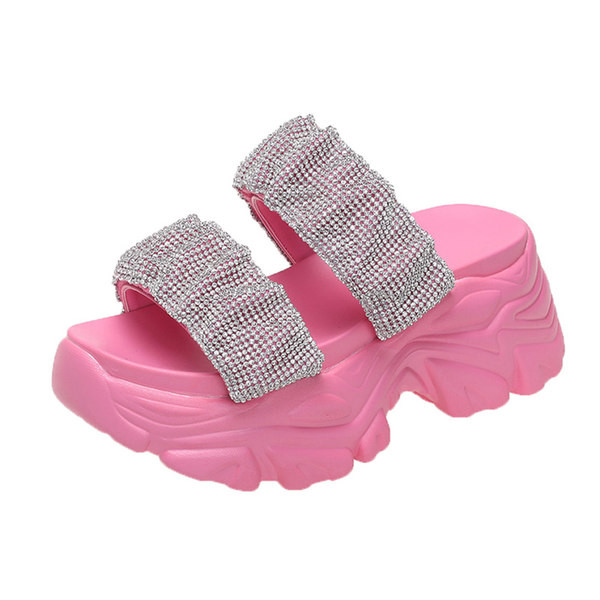 Sieviešu čības ar spīdīgu efektu un zoli 7 cm