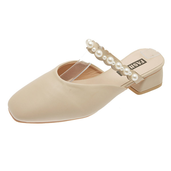 Slēgtas čības no eko ādas ar pērlēm