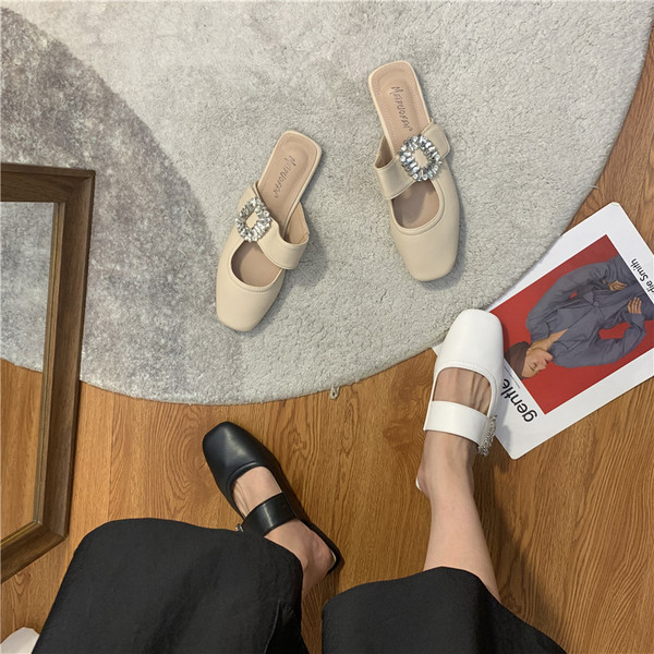 Jauns sieviešu čību modelis ar mākslīgās ādas sprādzi