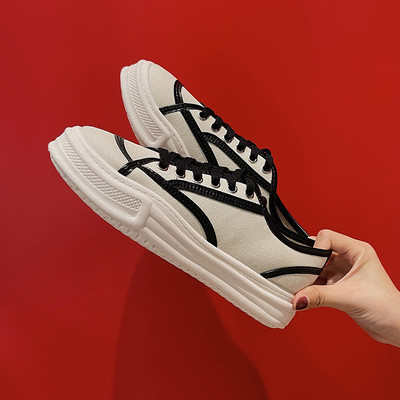 Γυναικεία πάνινα παπούτσια σε μπεζ και ροζ χρώμα