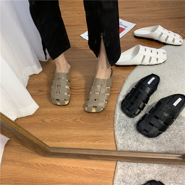 Ikdienas sieviešu čības no mākslīgās ādas trīs krāsās