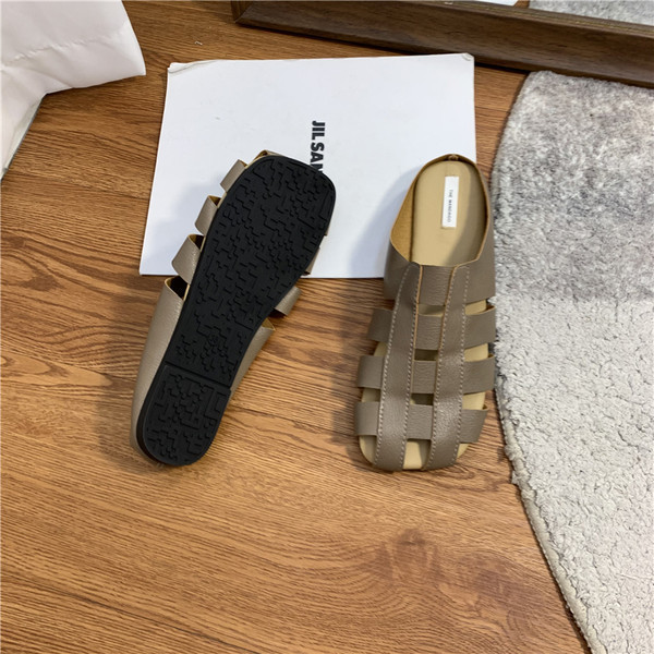 Ikdienas sieviešu čības no mākslīgās ādas trīs krāsās