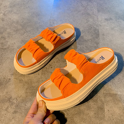 Sieviešu ikdienas čības ar tekstila lencēm