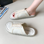 Sieviešu mākslīgās ādas čības ar šņorēm