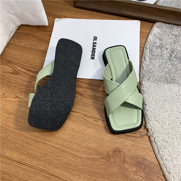 Jauns sieviešu čību modelis no eko ādas ar plakanu zoli - vairākas krāsas