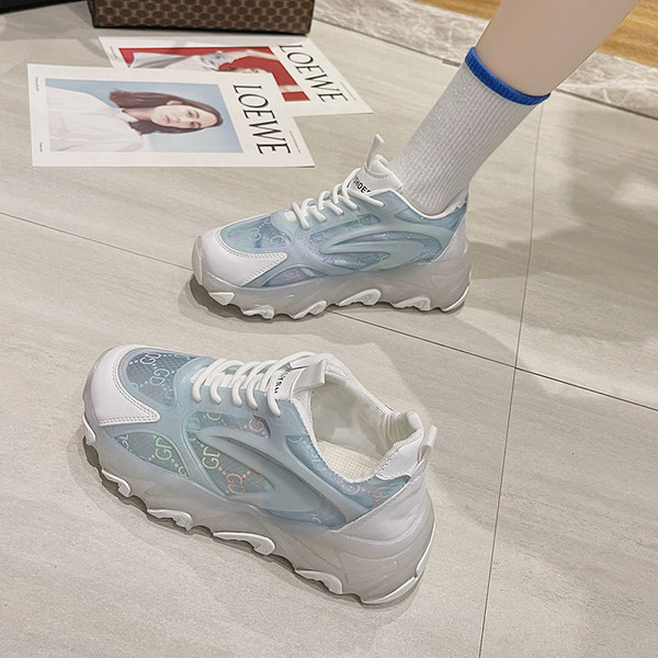 Sieviešu kedas ar silikona zoli un šņorēm divās krāsās