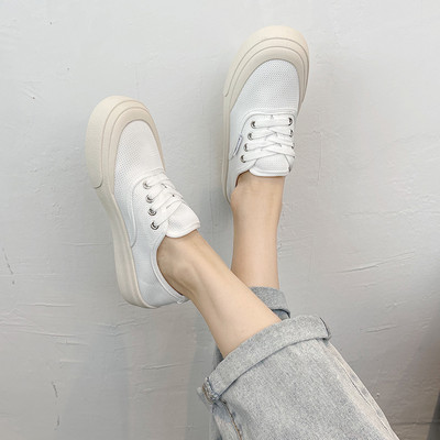 Audekla kedas ar saitēm trīs krāsās