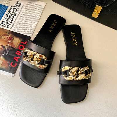 Παντόφλες casual με μεταλλική διακόσμηση για γυναίκες