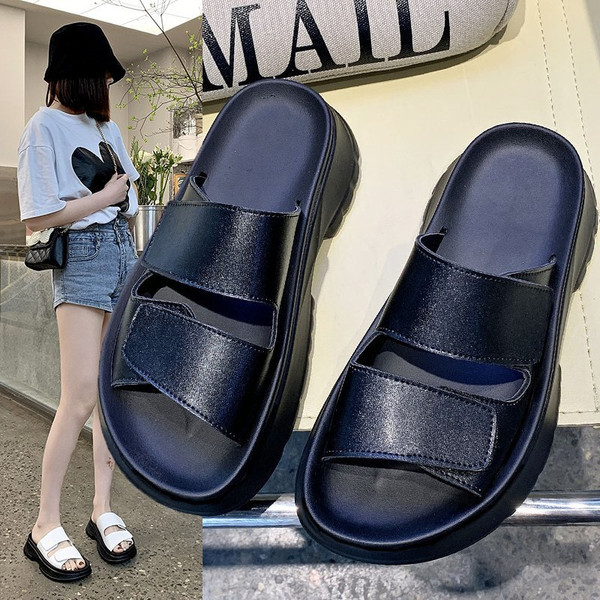 Modernas sieviešu čības ar velcro