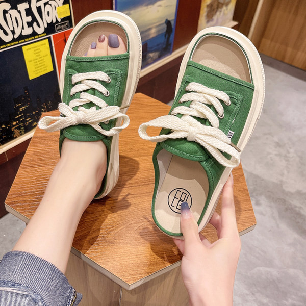 Ikdienas tekstila čības ar mežģīnēm