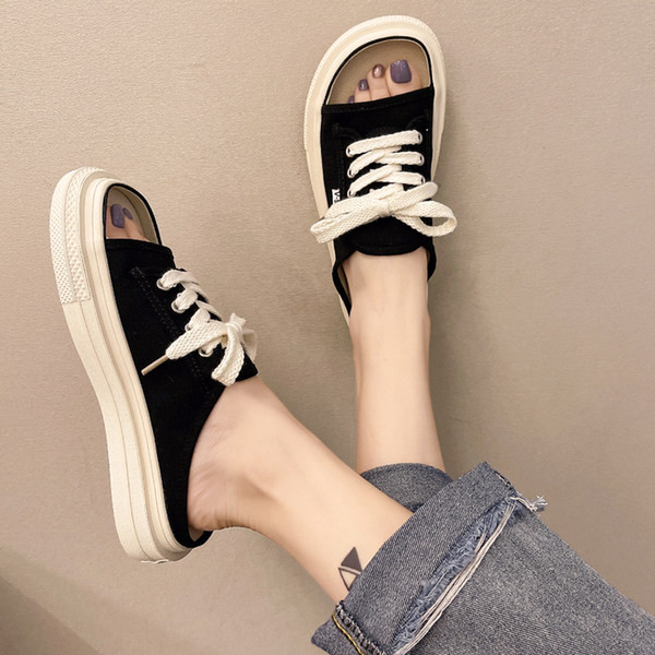 Ikdienas tekstila čības ar mežģīnēm