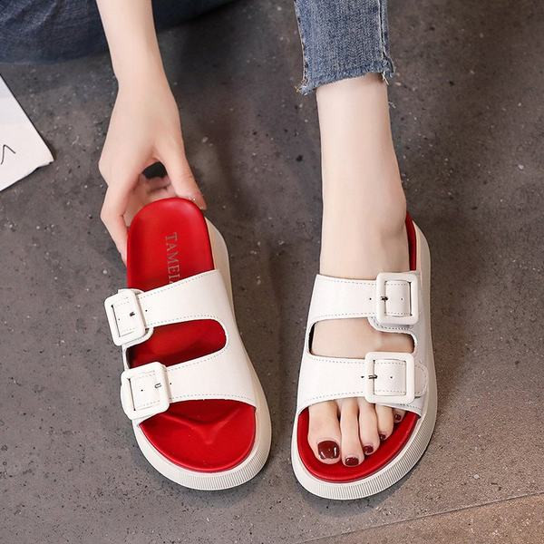 Ikdienas sieviešu čības ar sprādzēm