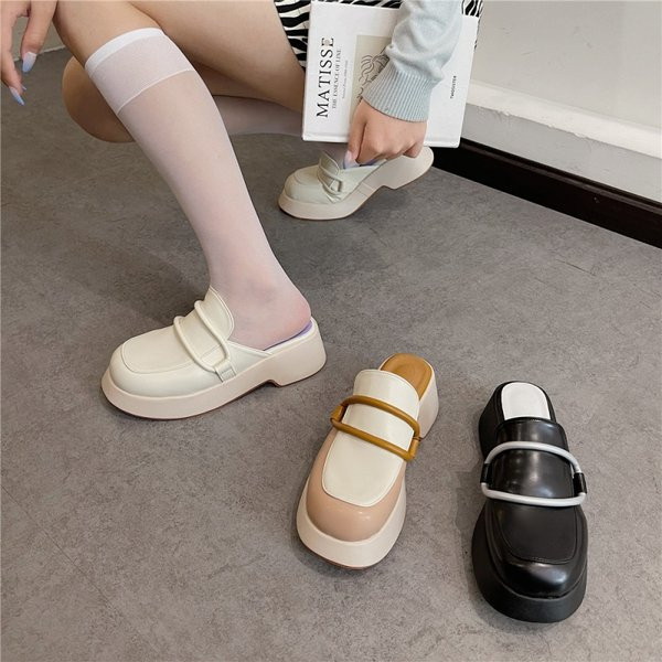 Ikdienas sieviešu ādas čības - slēgts modelis