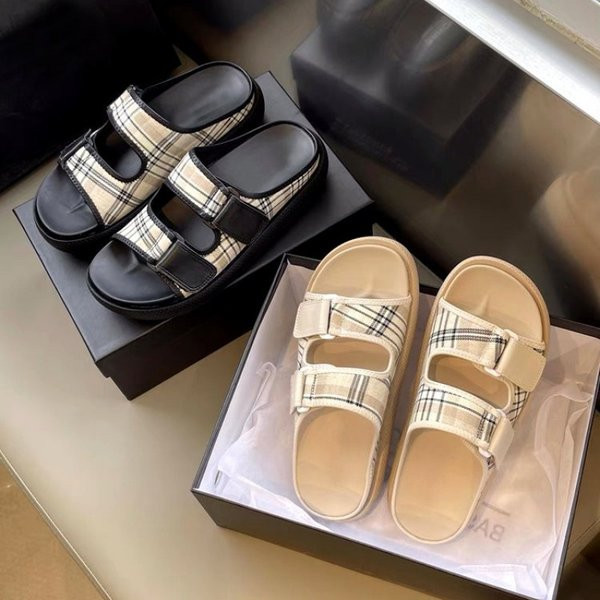 Ikdienas sieviešu čības ar velcro ielāpiem - melnas un bēšas