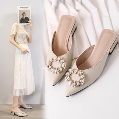 Jauns sieviešu smailo čību modelis no mākslīgās ādas ar zemu kvadrātveida papēdi