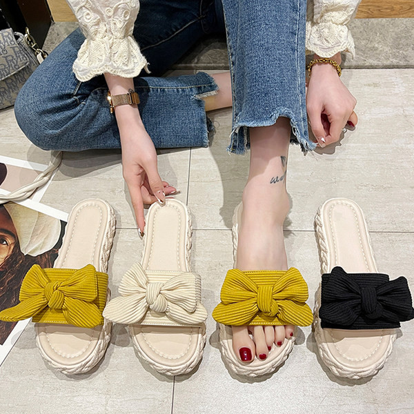 Jauna modeļa vasaras čības ar tekstila lencītēm un lentītēm