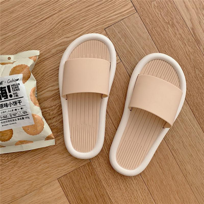 Γυναικείες παντόφλες - σε διάφορα χρώματα