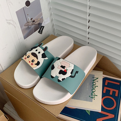 Jauns ikdienas čību modelis ar 3D elementu vairākās krāsās sievietēm