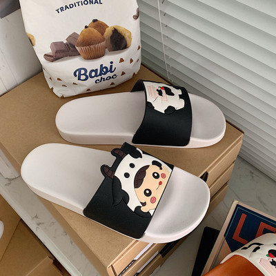 Jauns ikdienas čību modelis ar 3D elementu vairākās krāsās sievietēm