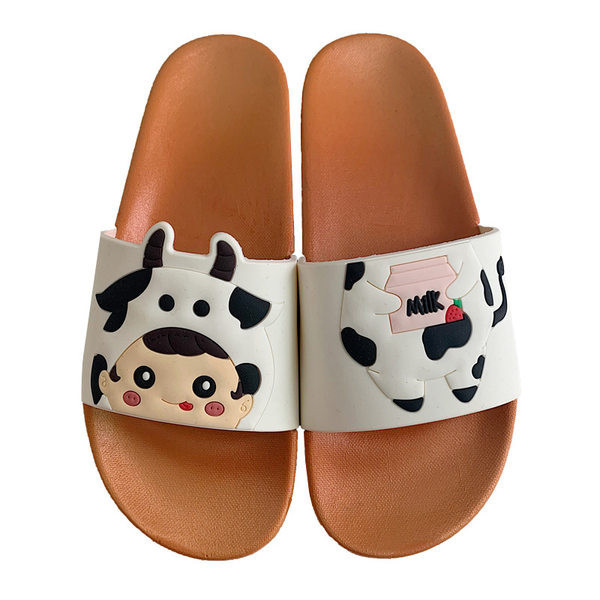 Jauns ikdienas čību modelis ar 3D elementu vairākās krāsās sievietēm