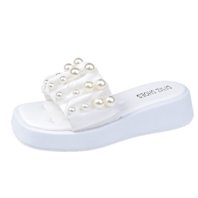 Jauns sieviešu čību modelis ar pērlēm un platformu 4 cm