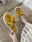 Ikdienas sieviešu čības ar plakanu zoli un lentes rotājumu - eko āda