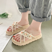 Sieviešu modernas čības ar 3D ziediem