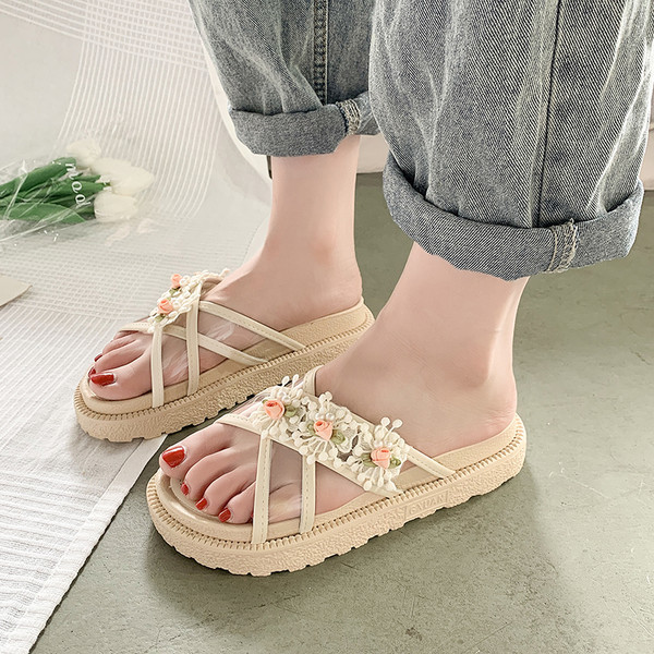 Sieviešu modernas čības ar 3D ziediem