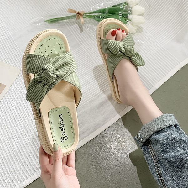 Jauna modeļa čības ar lentīti - trīs krāsās