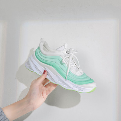 Pavasara-rudens sieviešu kedas ar raupju zoli - vairākas krāsas