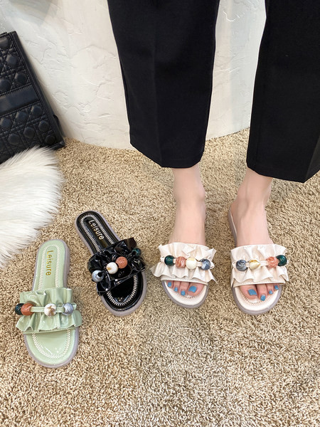 Ikdienas sieviešu čības ar krāsainām pērlītēm