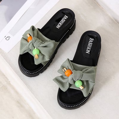 Ikdienas čības ar tekstila siksnu un lenti