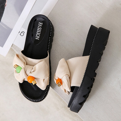 Ikdienas čības ar tekstila siksnu un lenti